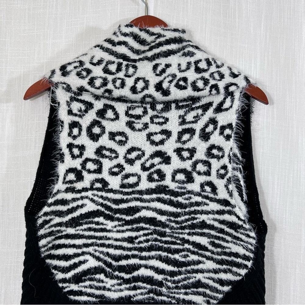Spense Fuzzy Animal Print Soft Swag Sweater Vest Cardigan Size LP - Picture 9 of 12